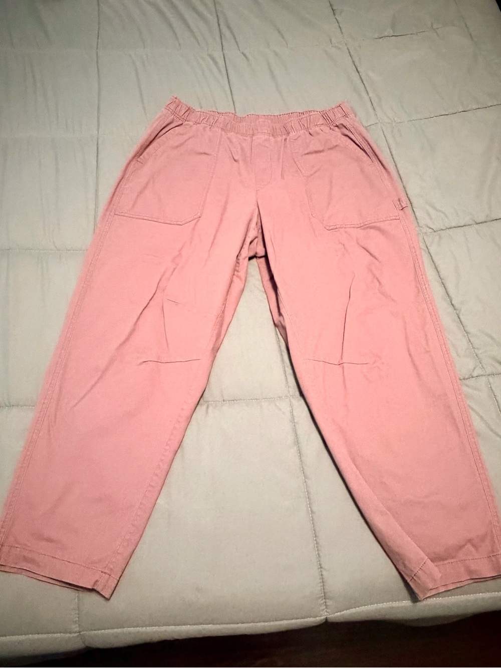 Old Navy Dusty Rose Pull-On Cargo Pants